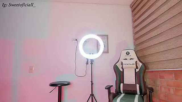 Sweet  giirl online show from 04.28.26