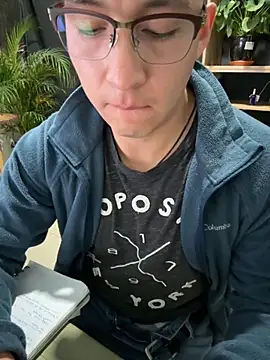 Snapshot of 97banana chatting on 09.18.25 97banana online show from 09.18.25