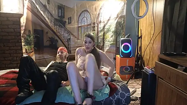 PropertyAndBiker online show from 03.05.25