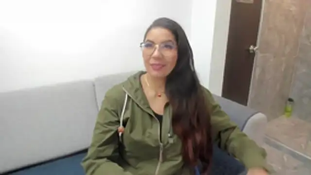 Luna Dumont online show from 01.15.26