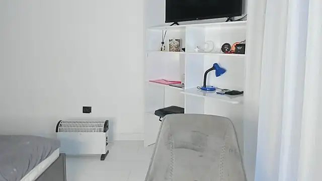 Snapshot of kokyokka_v chatting on 03.17.25 kokyokka v online show from 03.17.25