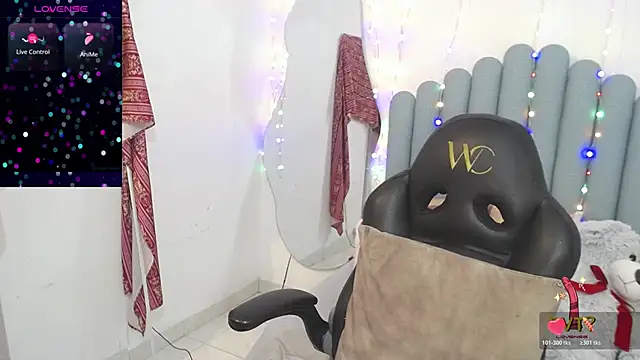 Snapshot of lakshmiraniii chatting on 03.30.26 lakshmiraniii online show from 03.30.26