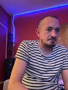 Snapshot of Denislamalice34 chatting on 01.12.26 Denislamalice34 online show from 01.12.26