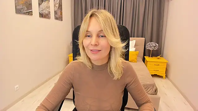 Sinty Devis online show from 02.17.25