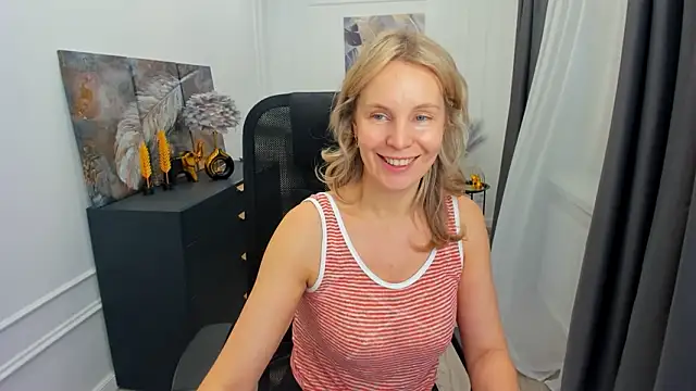 Sinty Devis online show from 03.21.26