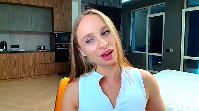 Snapshot of Mad1en chatting on 05.30.26 Mad1en online show from 05.30.26