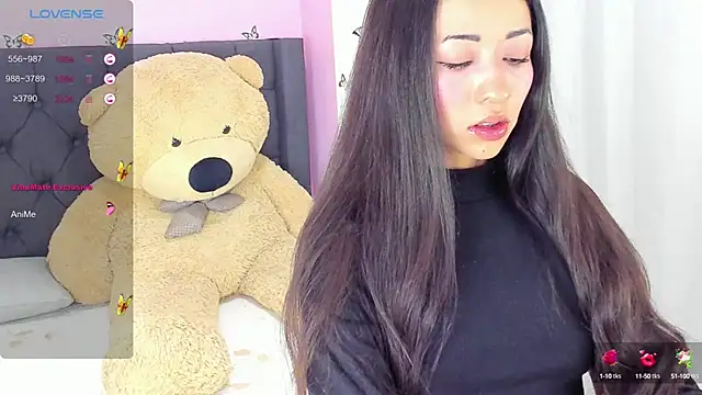 SophiaLiu online show from 02.04.25