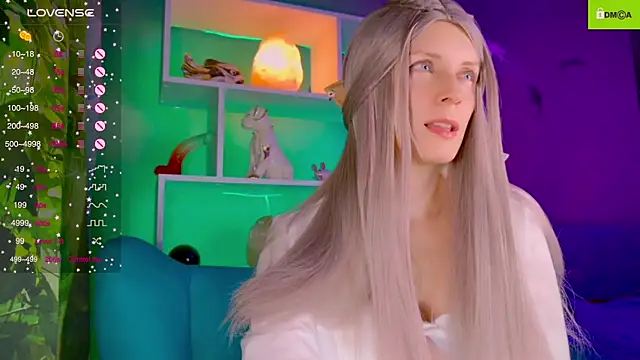 Flash Summer online show from 11.02.25