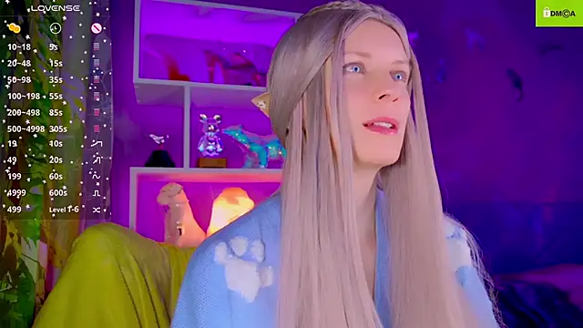 Flash Summer online show from 12.15.25