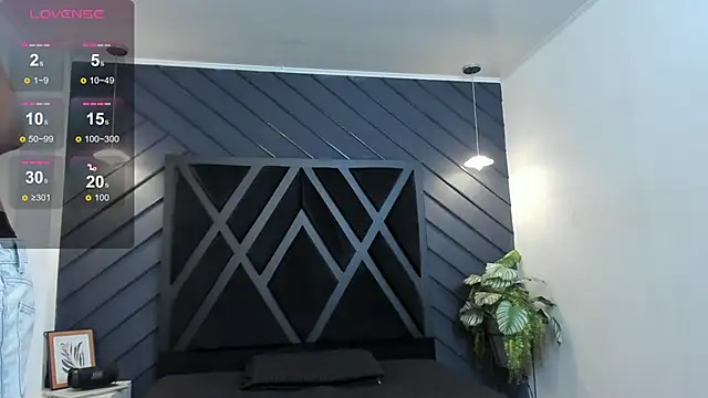 Apolo Bianco  online show from 09.13.25