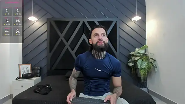 Apolo Bianco  online show from 09.15.25