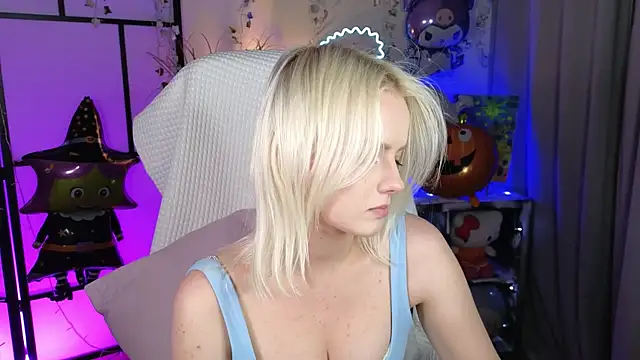 ImBonBon online show from 10.22.25