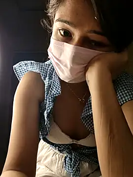 Snapshot of Angel_rani2 chatting on 02.21.25 Angel rani2 online show from 02.21.25