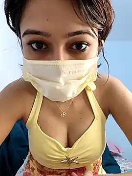 Snapshot of Angel_rani2 chatting on 10.12.25 Angel rani2 online show from 10.12.25