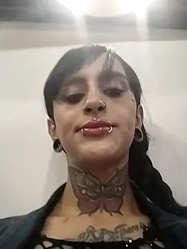 Snapshot of emma_onassis_17 chatting on 03.07.25 emma onassis 17 online show from 03.07.25