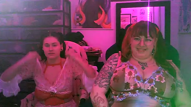 Snapshot of misspeach chatting on 02.12.26 misspeach online show from 02.12.26