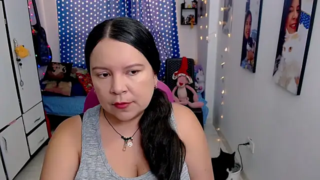 claryssa  online show from 12.02.25