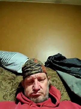 Snapshot of Hugebwc102 chatting on 02.19.26 Hugebwc102 online show from 02.19.26