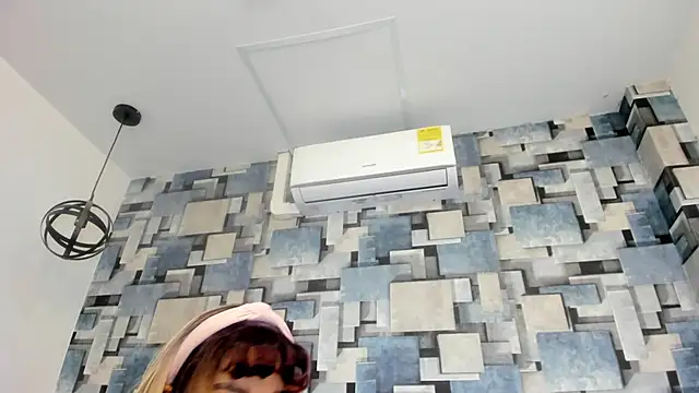 angel dthroatt online show from 03.31.26