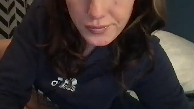 kittycatkendra online show from 11.12.25