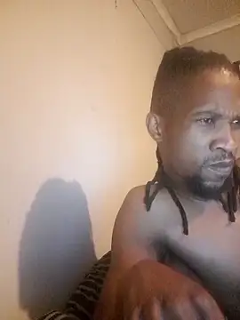 Snapshot of koolbend chatting on 11.10.25 koolbend online show from 11.10.25