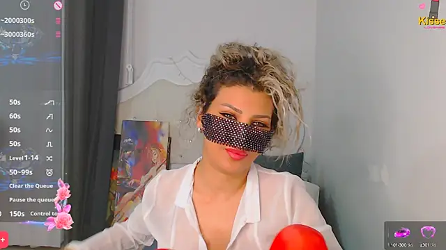 Turkish Latina online show from 01.25.25