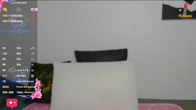 Turkish Latina online show from 02.18.25