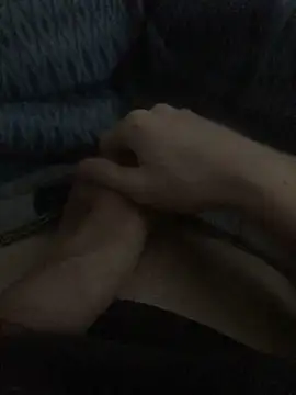 Snapshot of Luki475 chatting on 12.03.24 Luki475 online show from 12.03.24