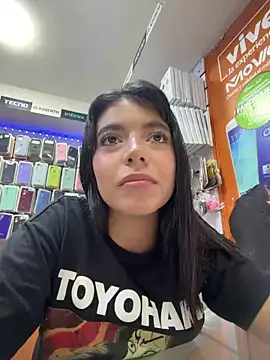 Snapshot of NicolRoss_ chatting on 06.18.26 NicolRoss online show from 06.18.26
