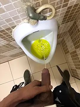 hitlar1026 online show from 11.14.25