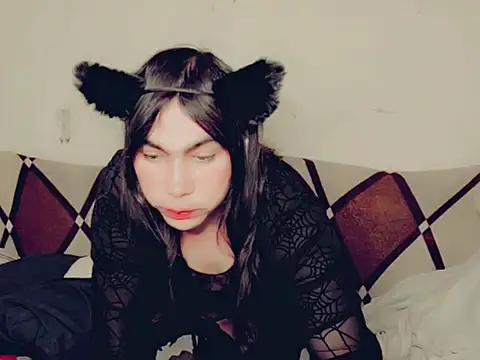 Snapshot of evelyntvsexy chatting on 06.18.26 evelyntvsexy online show from 06.18.26