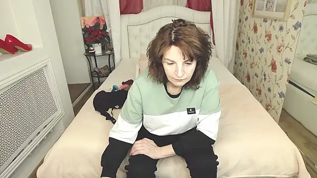 AmiHotGranny online show from 01.16.26