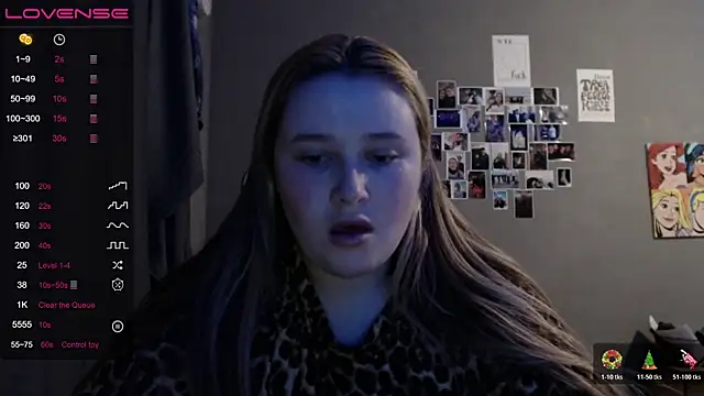 Light Luna online show from 11.22.25