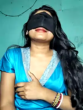 Luv Adite20 online show from 01.26.25