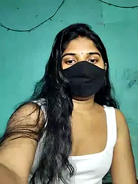 Luv Adite20 online show from 02.02.25