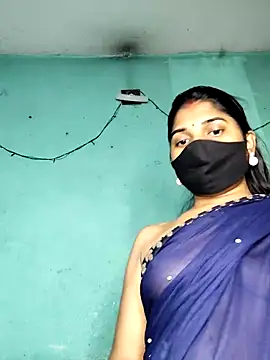 Luv Adite20 online show from 02.25.25