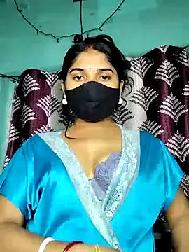 Luv Adite20 online show from 02.28.25