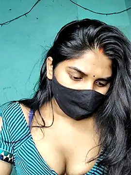 Luv Adite20 online show from 03.07.25