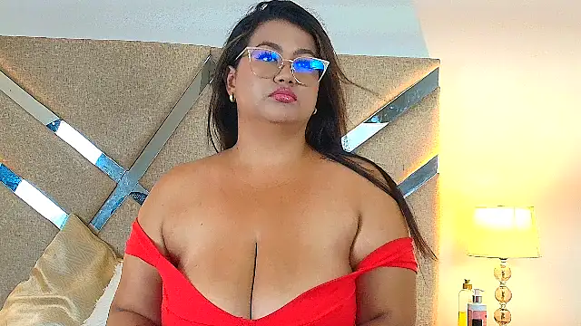 IsabellMendez  online show from 04.14.26