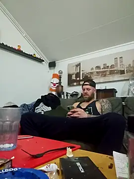 eltoulou online show from 12.18.25