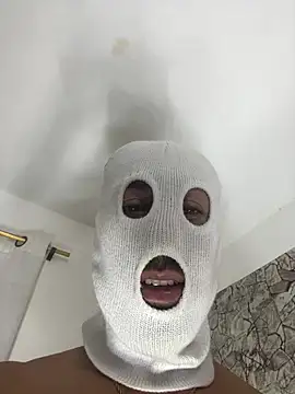 Alex Teau online show from 01.25.25