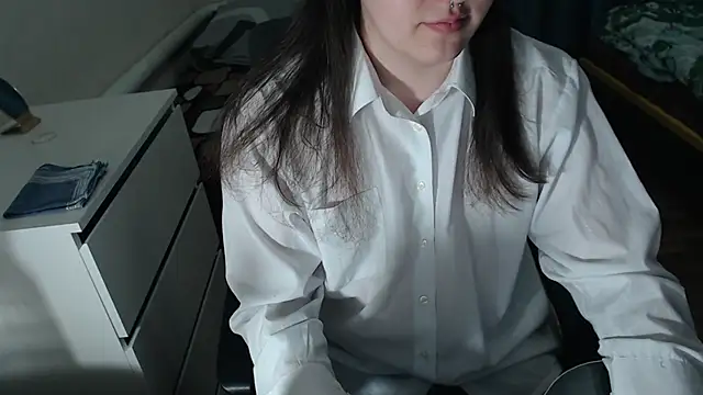 EvaMiron online show from 10.29.25