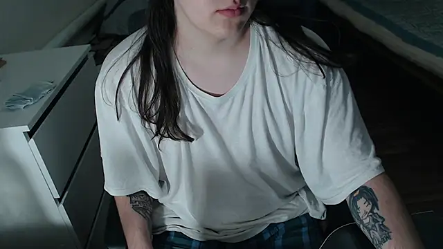 EvaMiron online show from 11.12.25