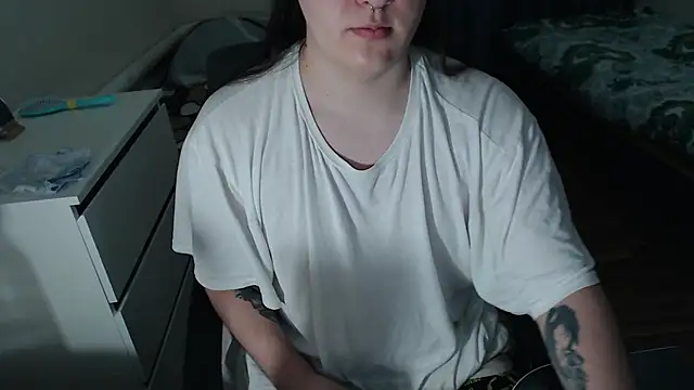 EvaMiron online show from 12.02.25