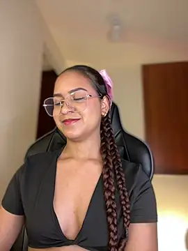 gretta kler1 online show from 01.19.25