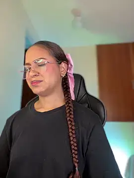 gretta kler1 online show from 01.21.25