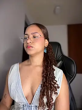 gretta kler1 online show from 03.13.25