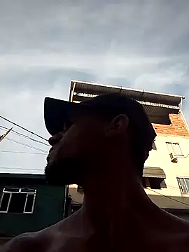 Snapshot of fieltoprj1 chatting on 01.18.25 fieltoprj1 online show from 01.18.25