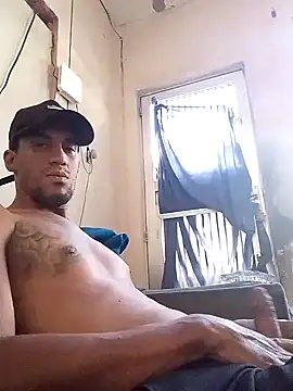 Snapshot of fieltoprj1 chatting on 01.19.25 fieltoprj1 online show from 01.19.25