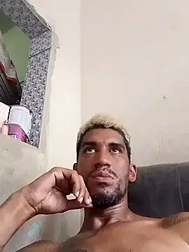 Snapshot of fieltoprj1 chatting on 01.27.25 fieltoprj1 online show from 01.27.25